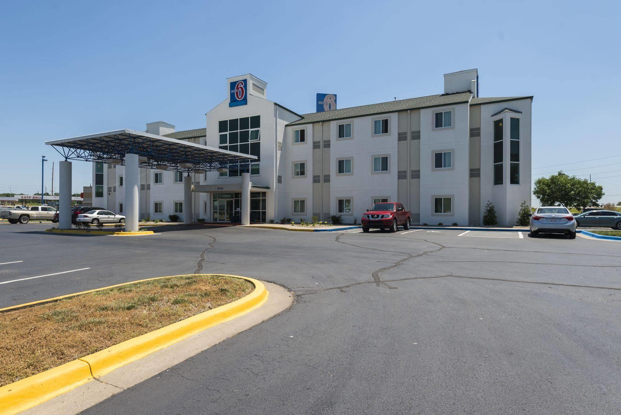 Motel 6-Junction City, Ks ภายนอก รูปภาพ