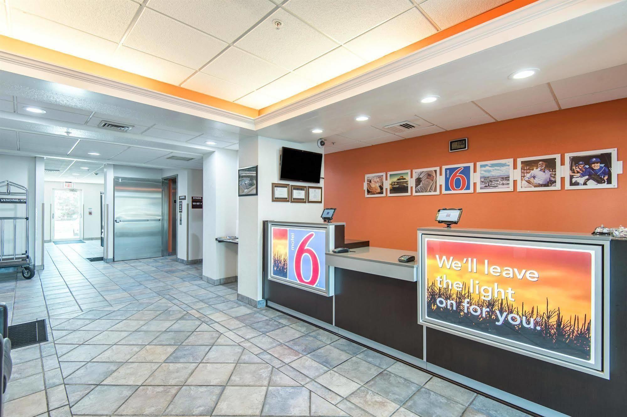 Motel 6-Junction City, Ks ภายนอก รูปภาพ