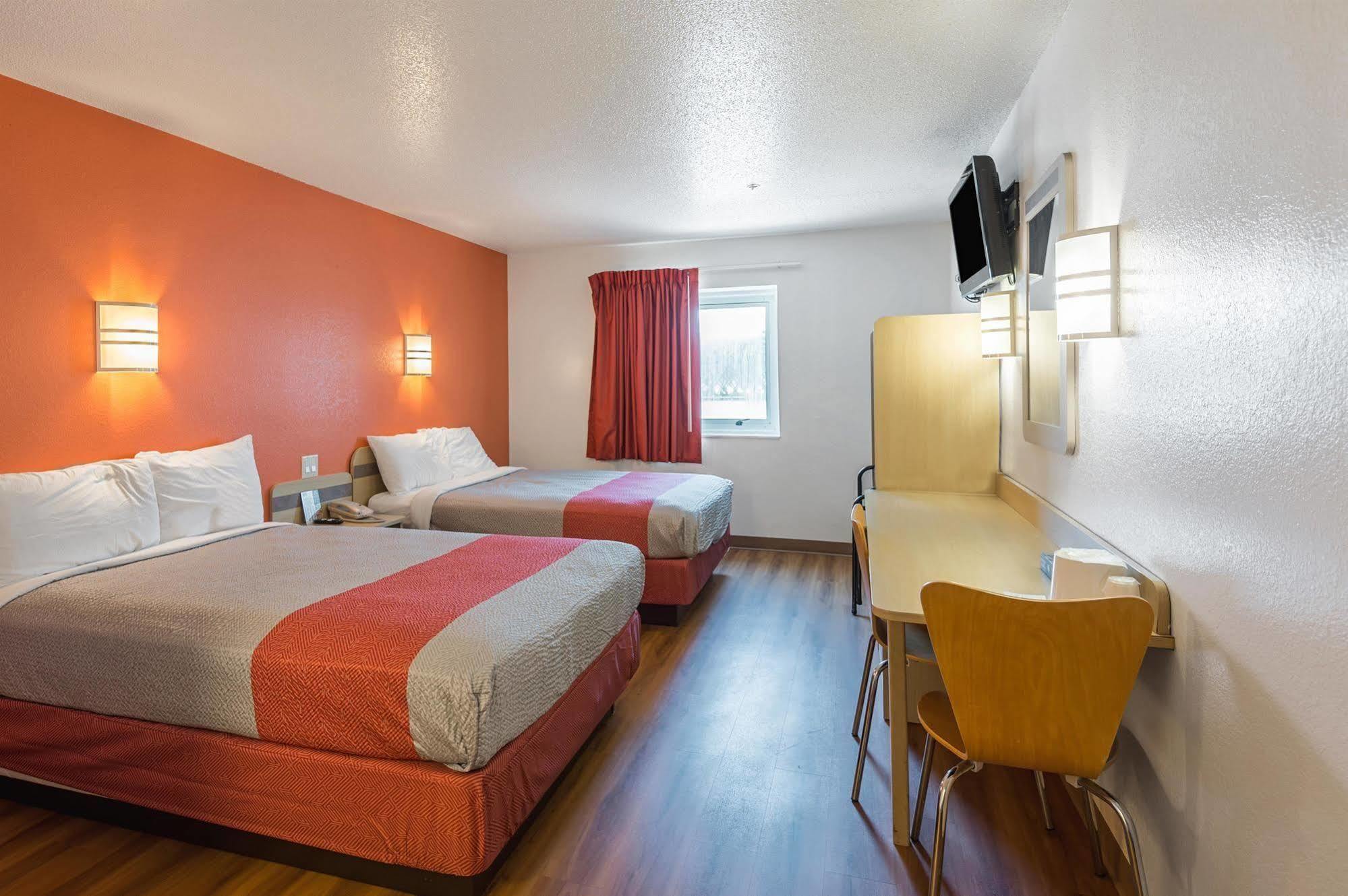 Motel 6-Junction City, Ks ภายนอก รูปภาพ
