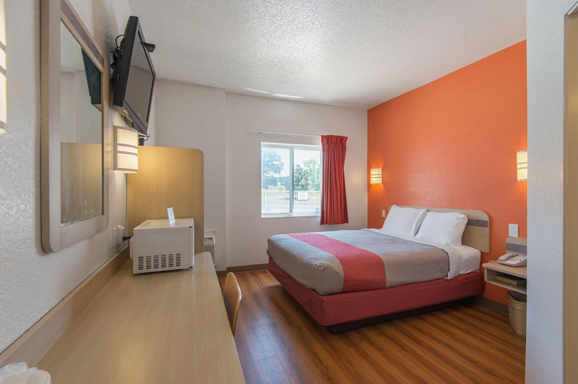 Motel 6-Junction City, Ks ภายนอก รูปภาพ