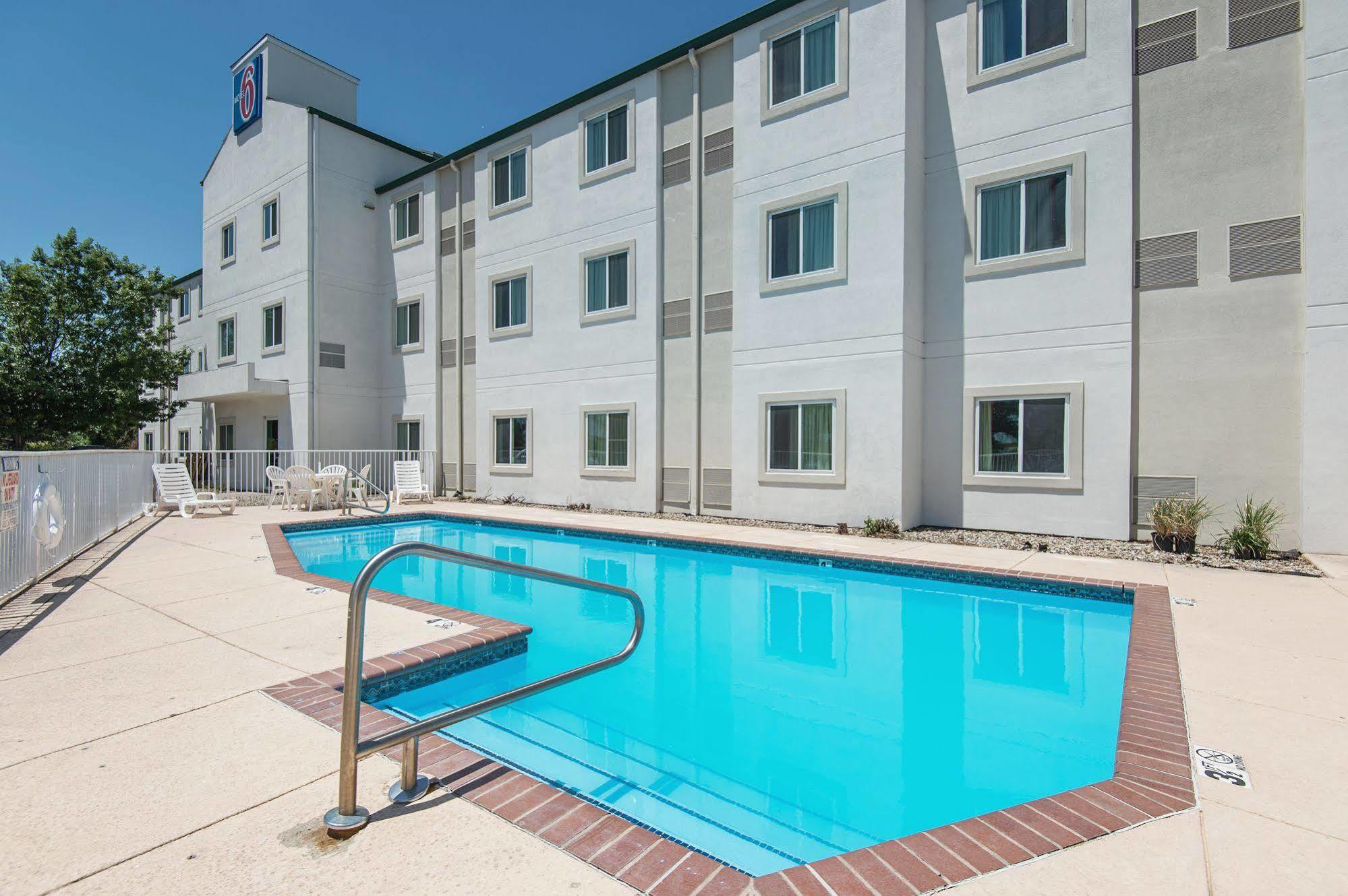 Motel 6-Junction City, Ks ภายนอก รูปภาพ